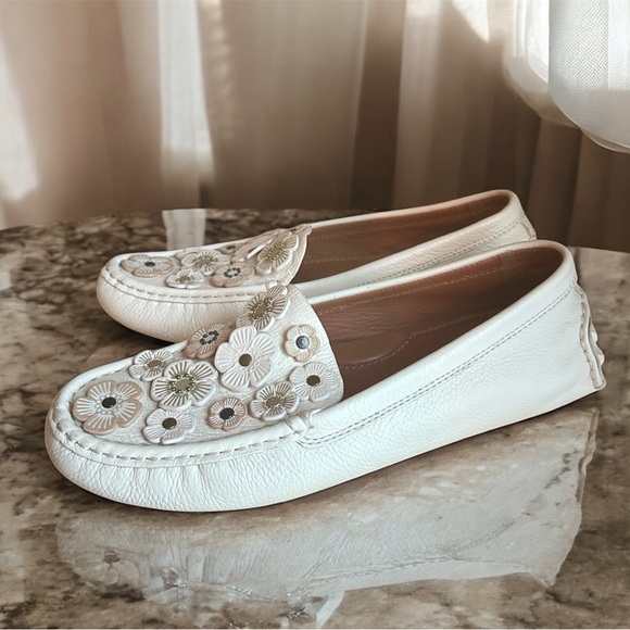 Coach Shoes - Coach White Floral Appliqué Leather Loafers